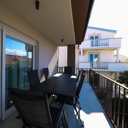 Apartmani Diklo Задар Екстериор снимка
