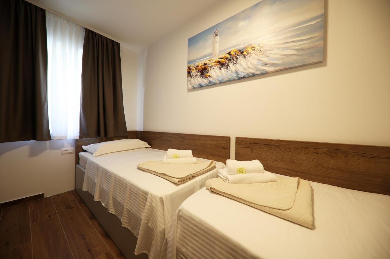 Apartmani Diklo Задар Екстериор снимка