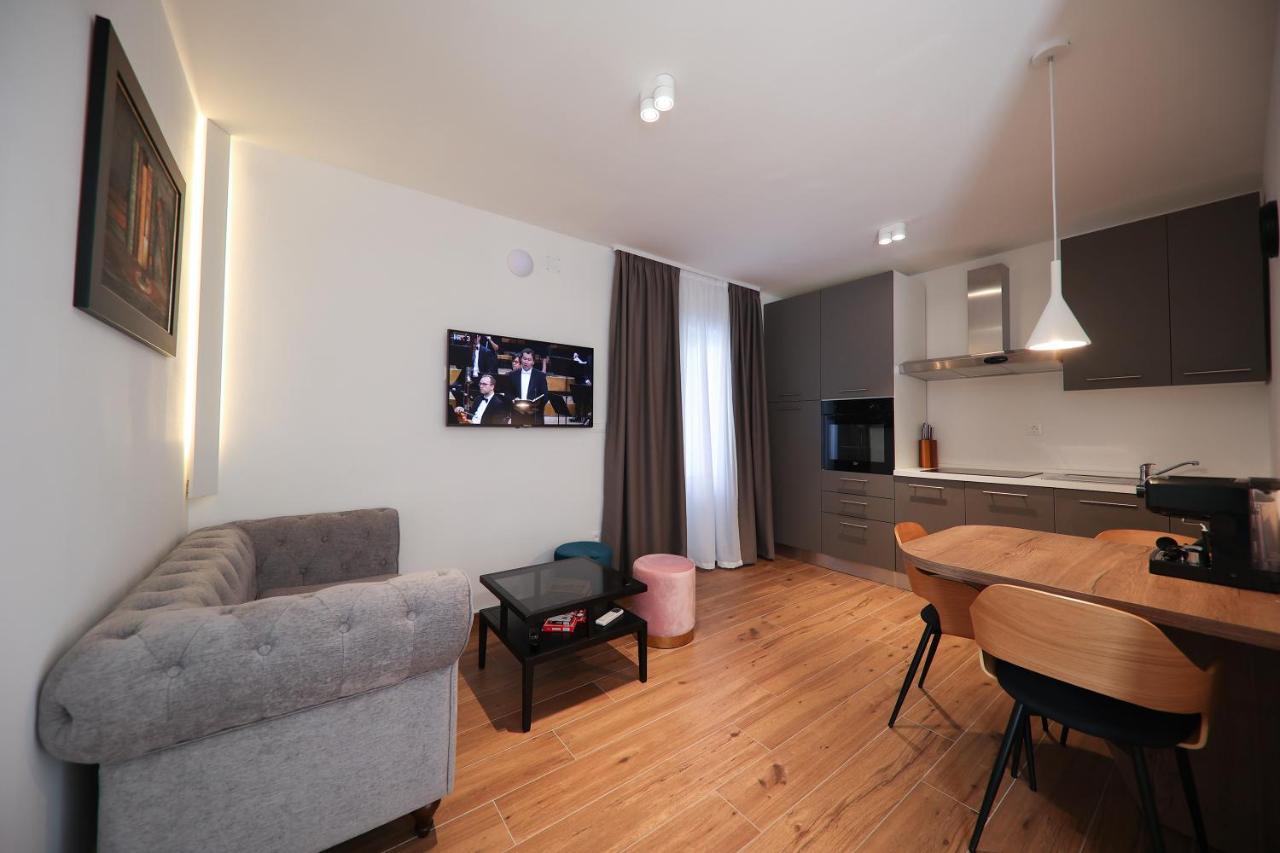 Apartmani Diklo Задар Екстериор снимка